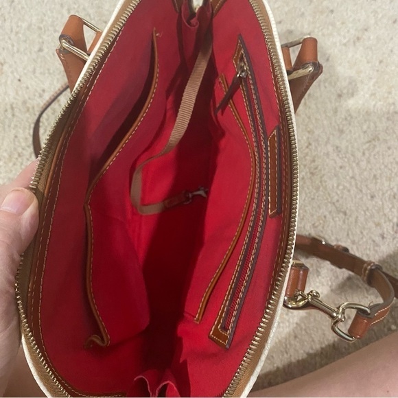 Dooney & Bourke Pebble Zip Zip Satchel Purse White / Brown with Bag and Keychain - Picture 11 of 14